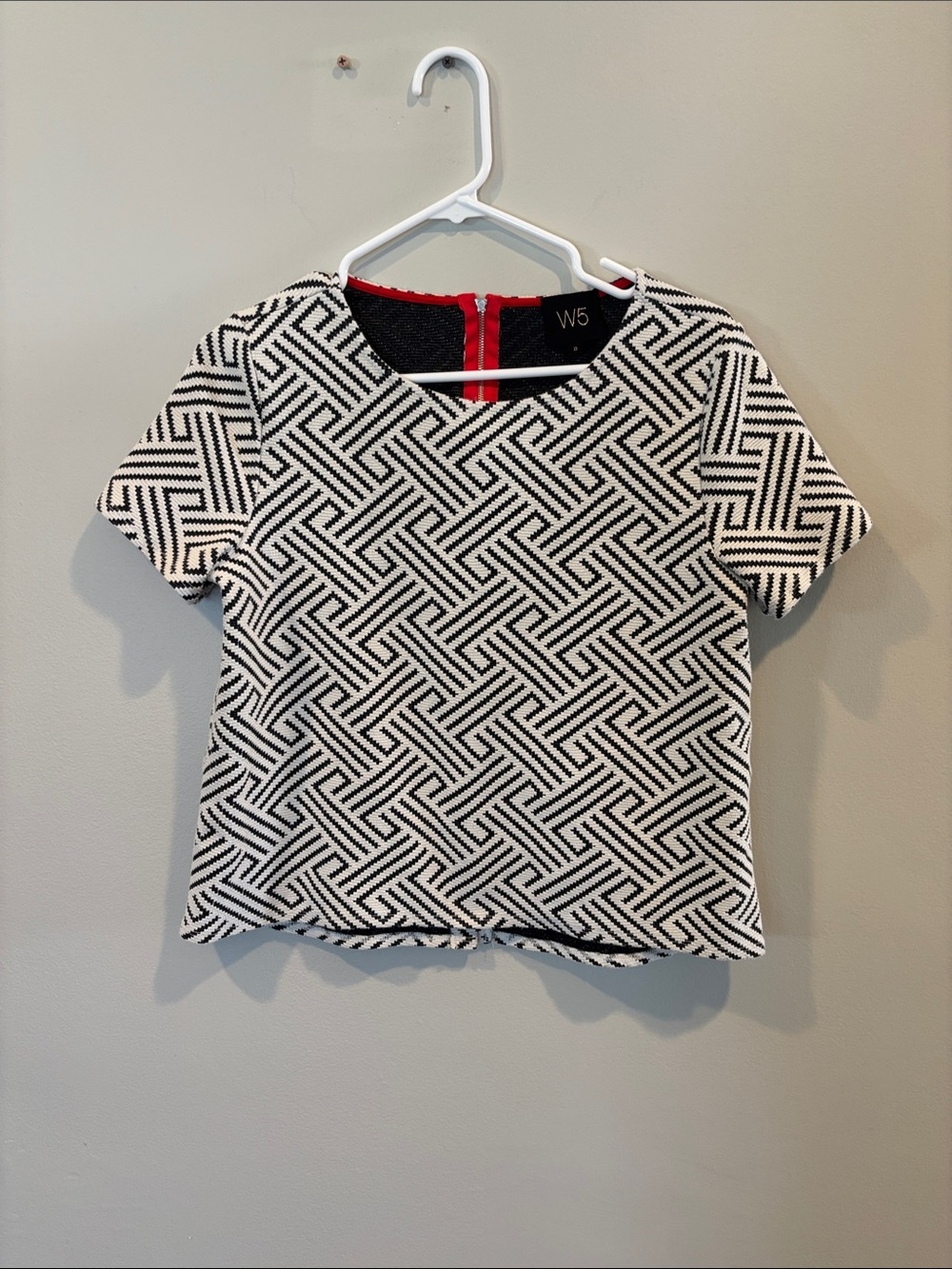 W5 Black & White Geometric Short Sleeve Boxy Top